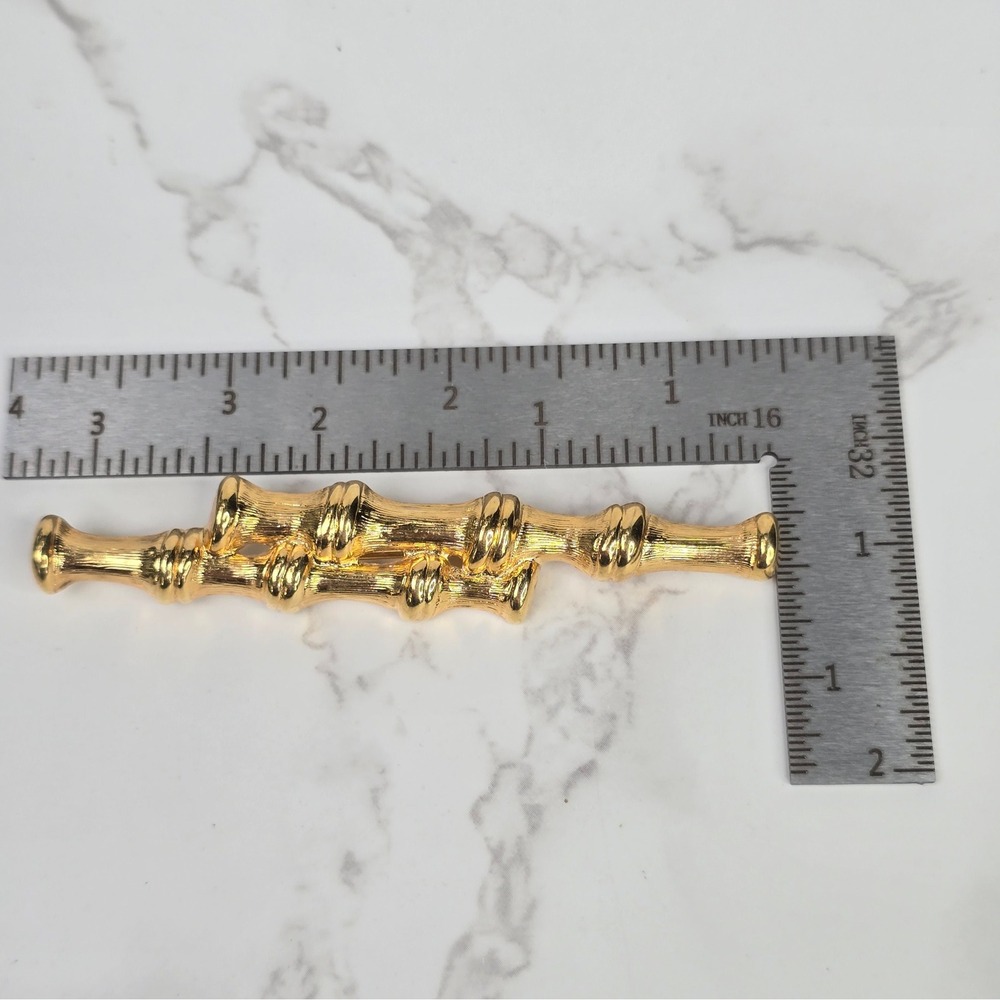 Vintage Monet Jewelry Lot Gold Tone Bamboo Brooch Filigree Pin Red Hoop Earrings - Picture 12 of 13